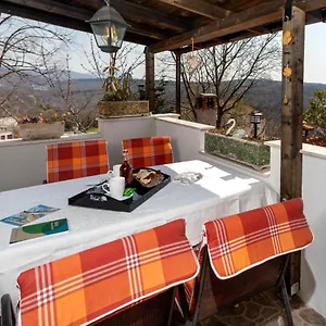 Pod Lipom Appartement